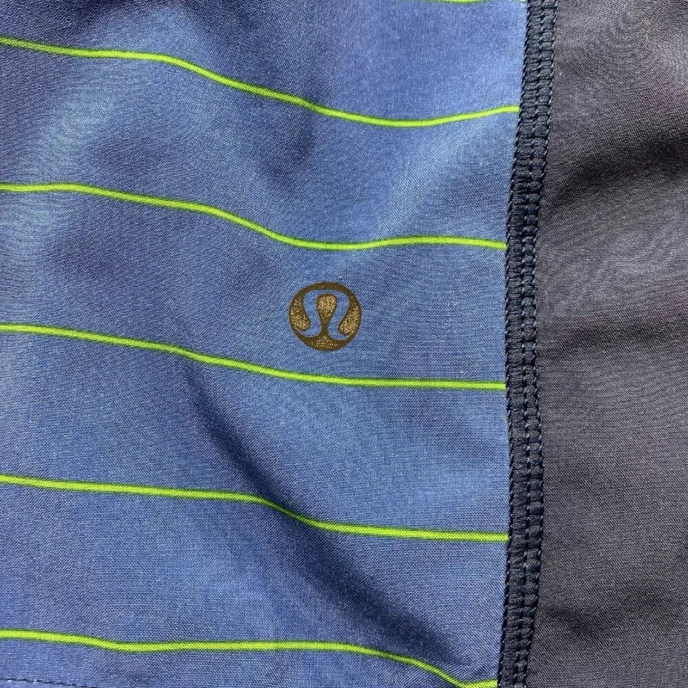 LULULEMON Men No Lining Running Shorts Sz XL Blue Stripe Panel Athletic‎ 94-17